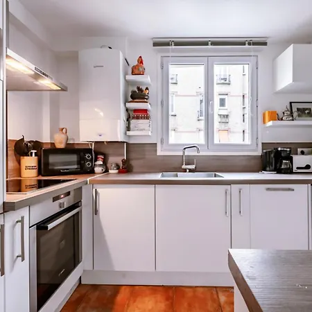 Apartment Veeve - Writer's Hideaway *